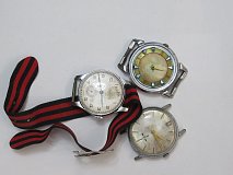Troje hodinky - CS774