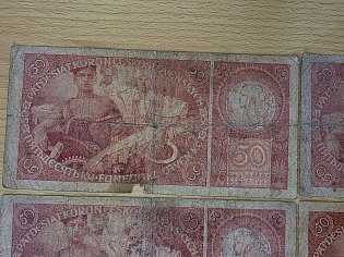 152