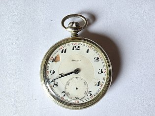 185