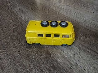 135